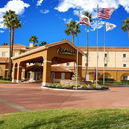 Radisson Hotel San Diego Rancho Bernardo Exterior photo