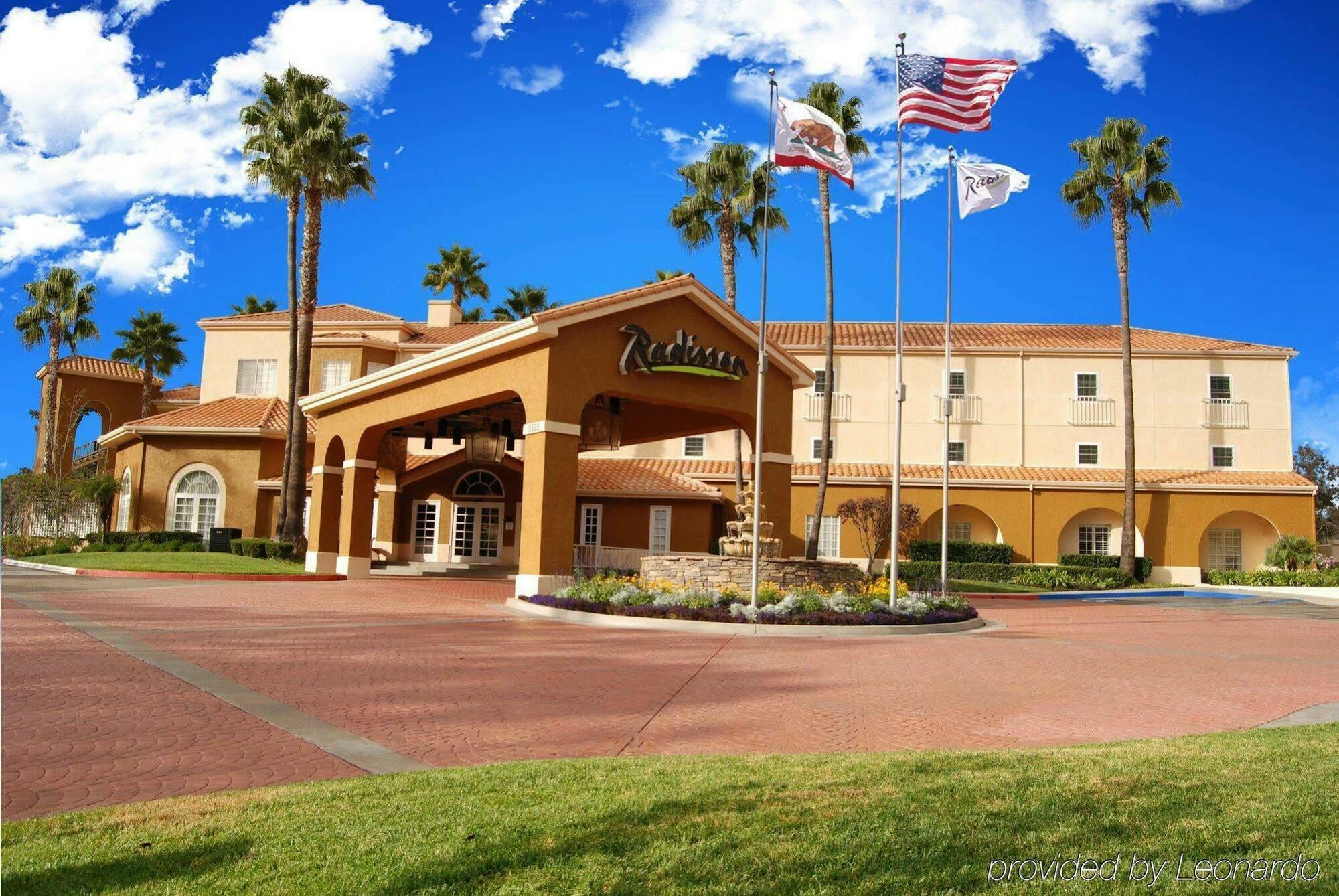 Radisson Hotel San Diego Rancho Bernardo Exterior photo